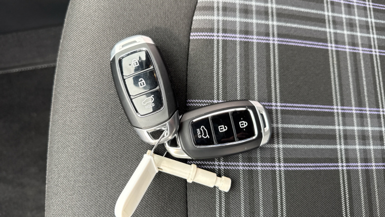 Hyundai i10 1.0 MPi Premium 5dr Petrol Hatchback